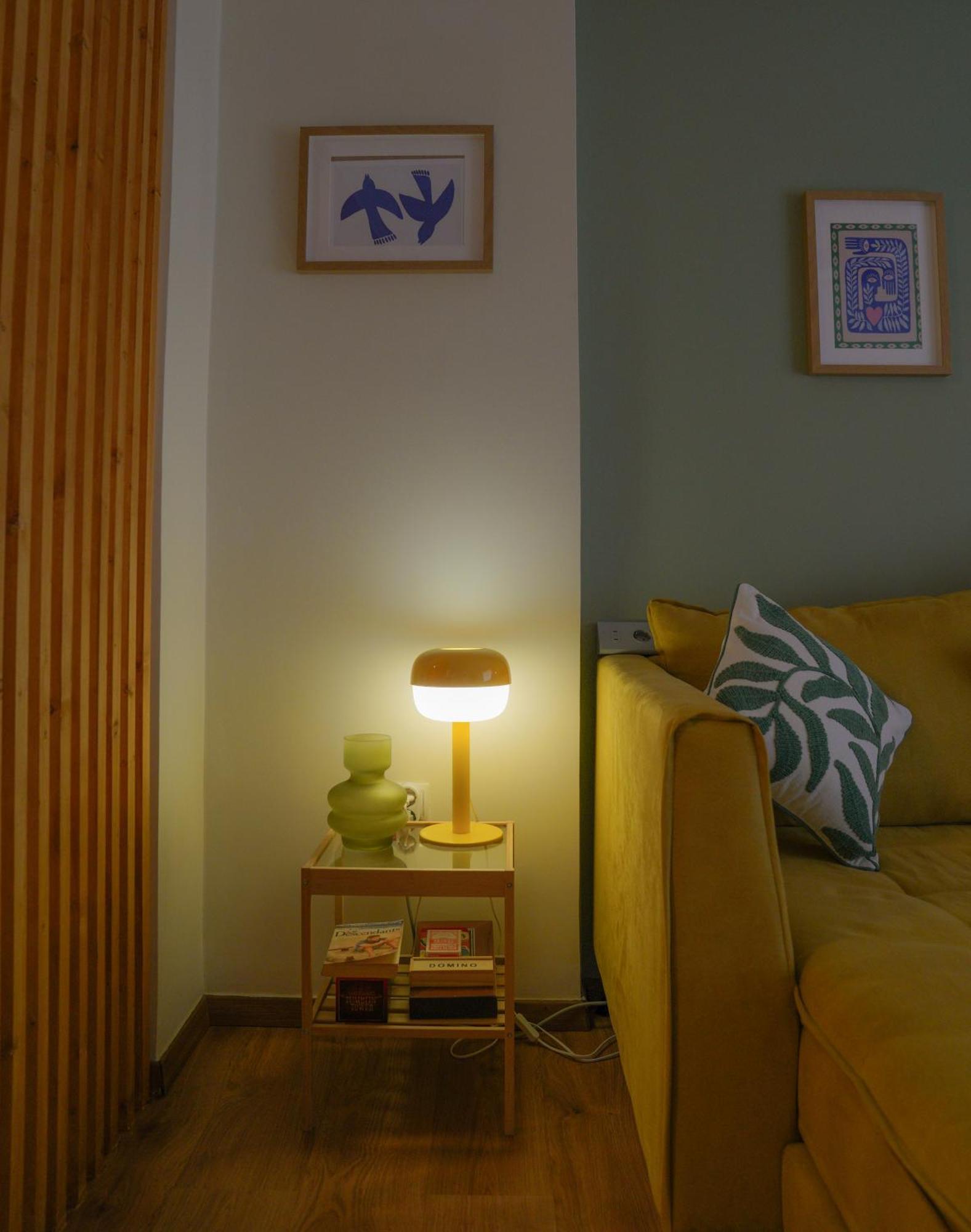 Bright Apartment Athens